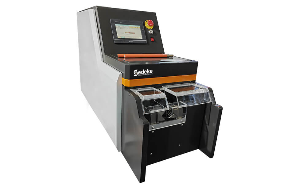 FC9312 Aluminum Foil Cutting Machine